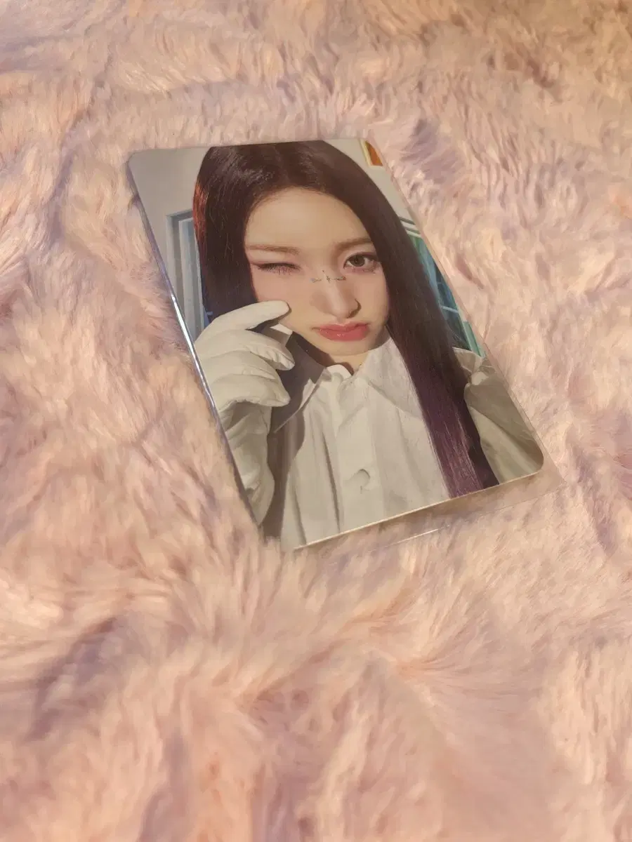 Quick sale))) ive liz Switch ssq unreleased photocard to sell