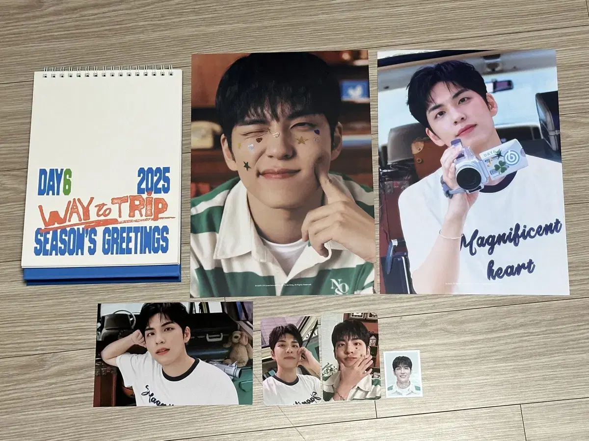 Original season's greetings seasons greetings Set