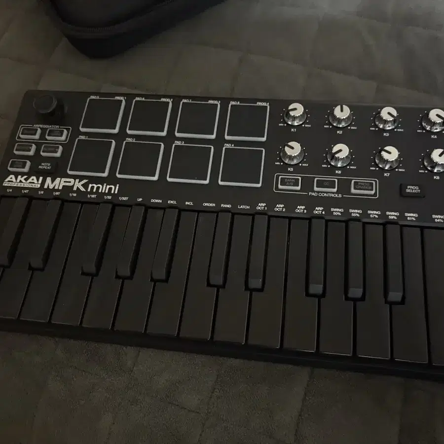 Akai mpk mini 키보드