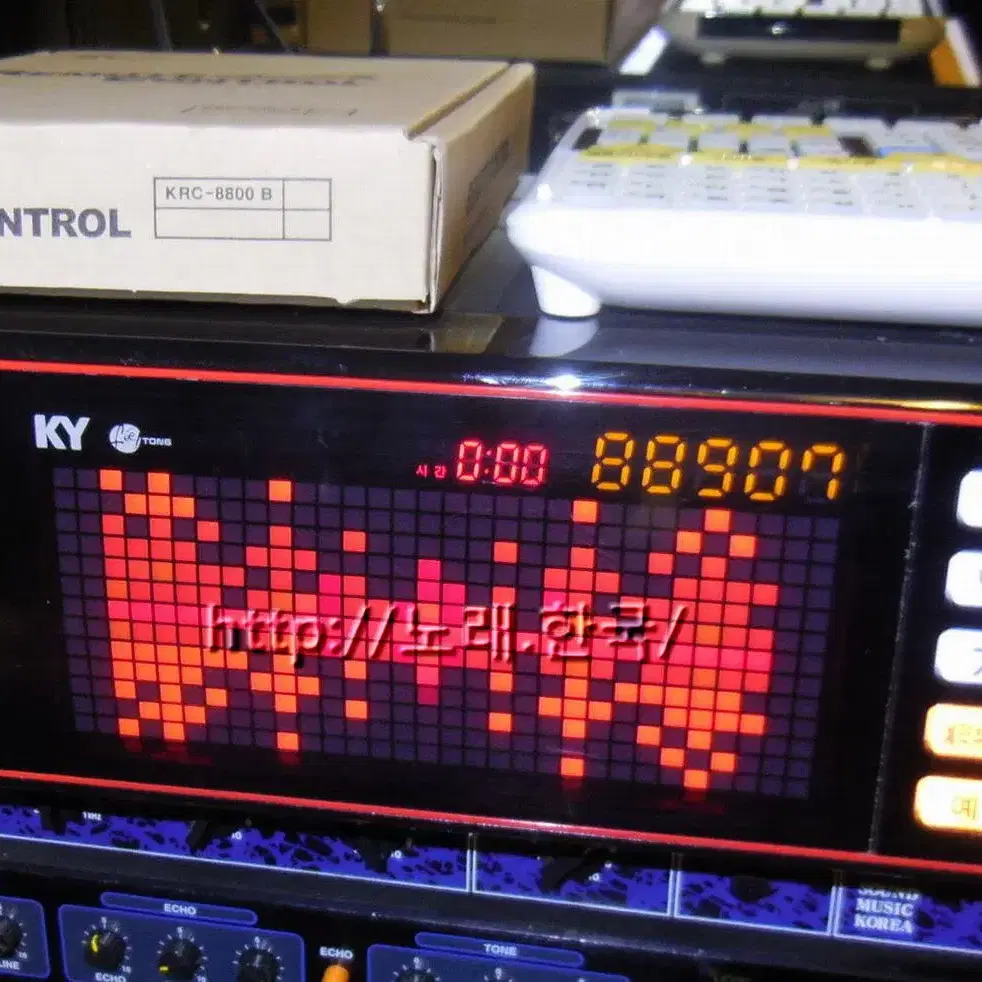악보표출 최신곡 노래방기기 매우깨끗 작동완벽 금영 A100 반주기 창원