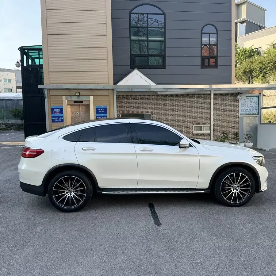 벤츠 GLC220d 프리미엄쿠페 완전 무사고 A급