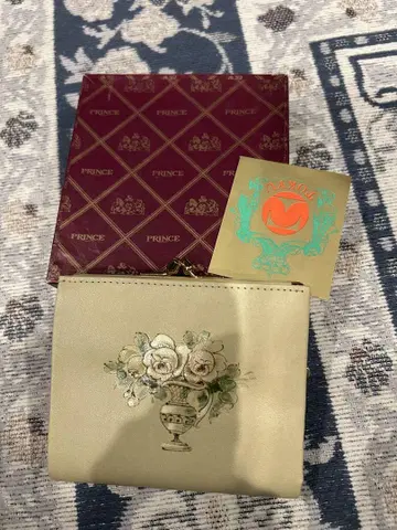 PRINCE 프린스 빈티지 이중 접이식 지갑