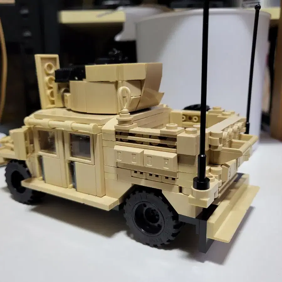 레고 밀리터리 브릭매니아 HUMVEE M1165A1 스페셜포스 (복원)