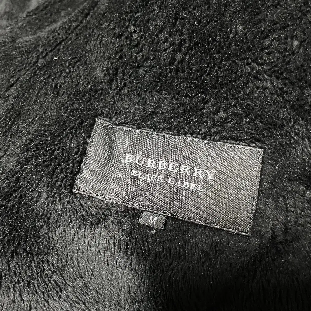 Burberry 버버리블랙라벨 라이더 무스탕자켓