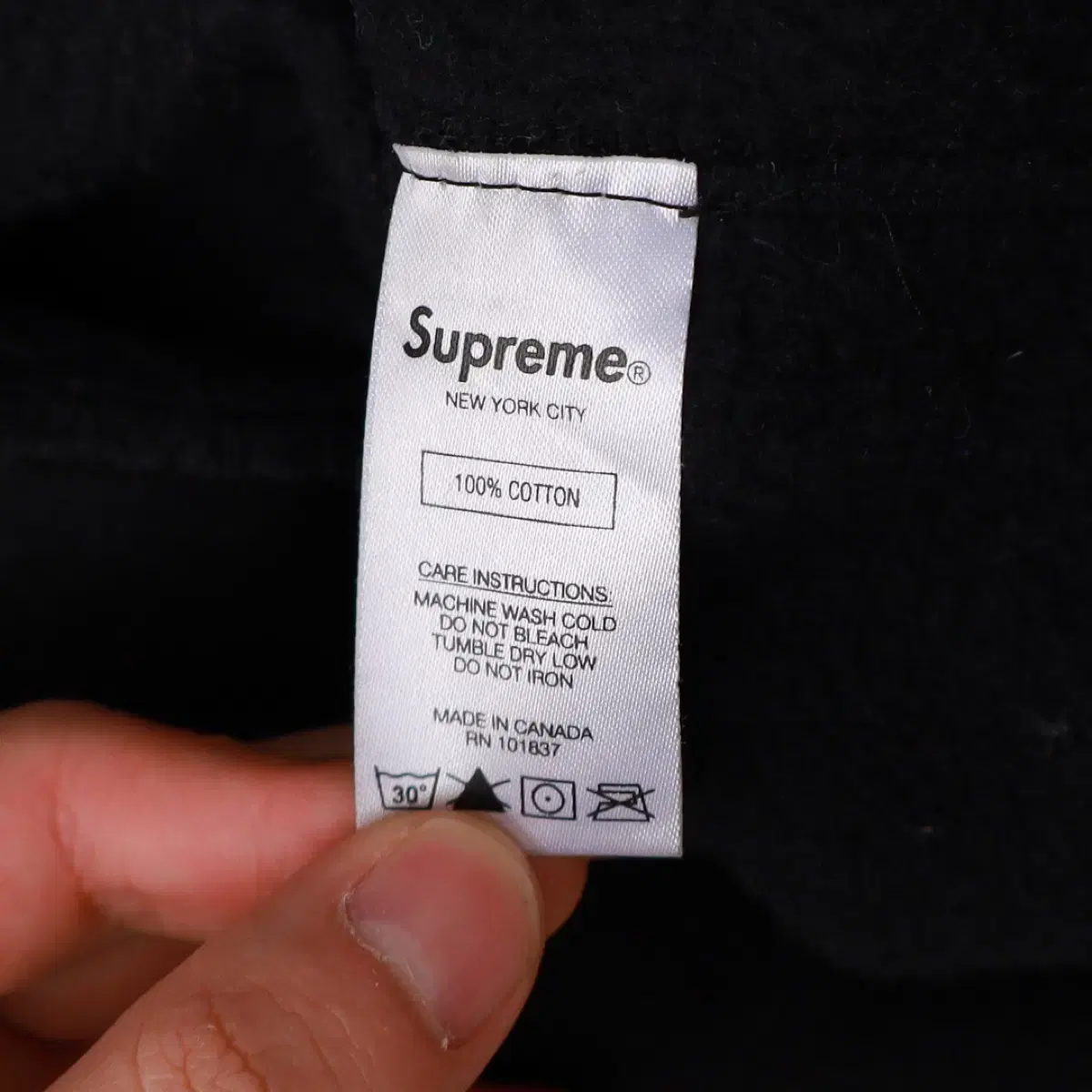 Supreme 슈프림 18SS 낸골딘 후드티셔츠 블랙 XL