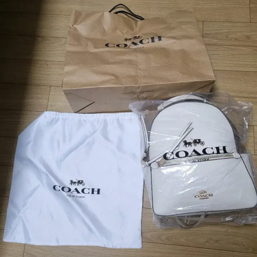 COACH 코치 조딘 백팩 아이보리 정품