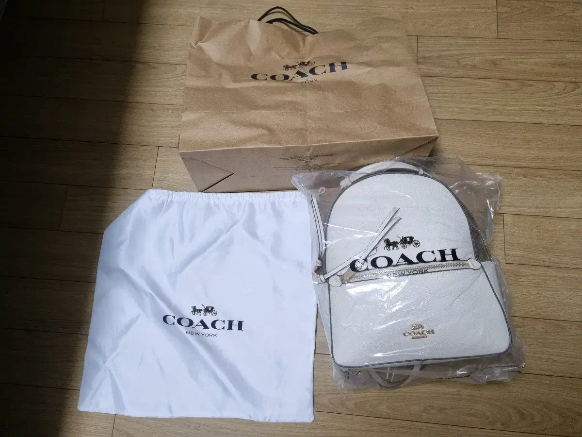 COACH 코치 조딘 백팩 아이보리 정품