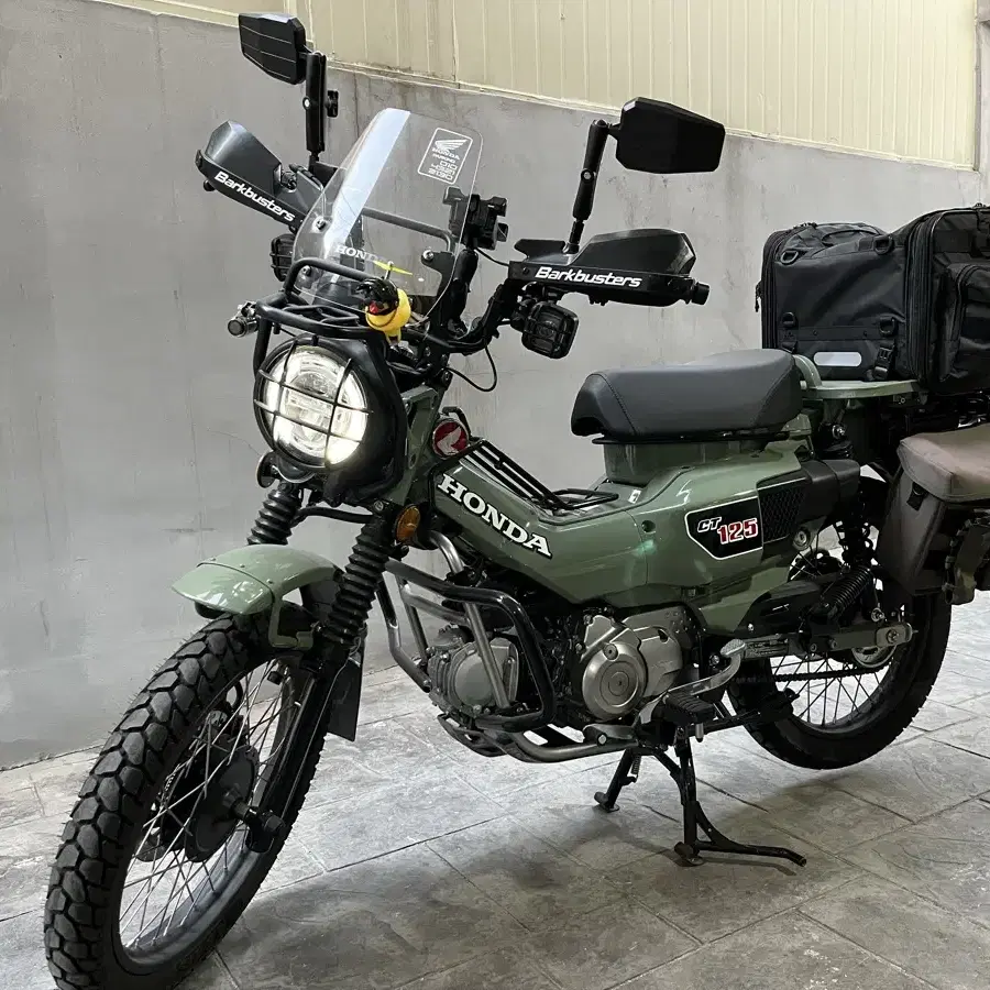 헌터커브ct125그린 무사고 풀옵 1500km