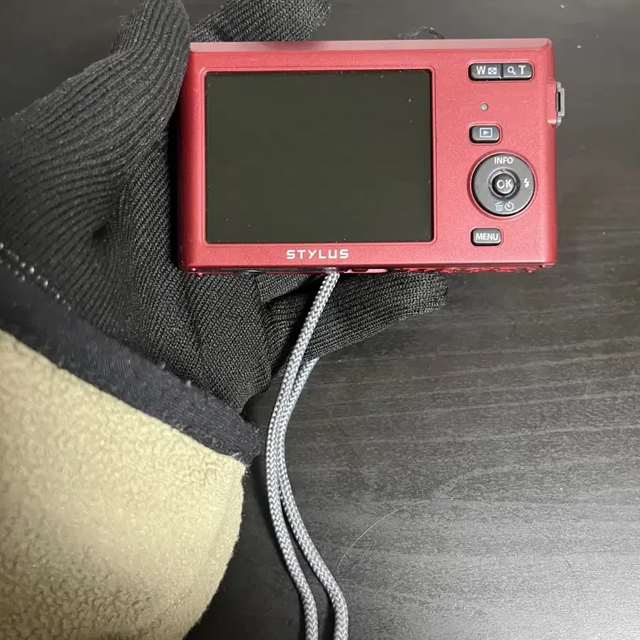 Olympus VG180 red