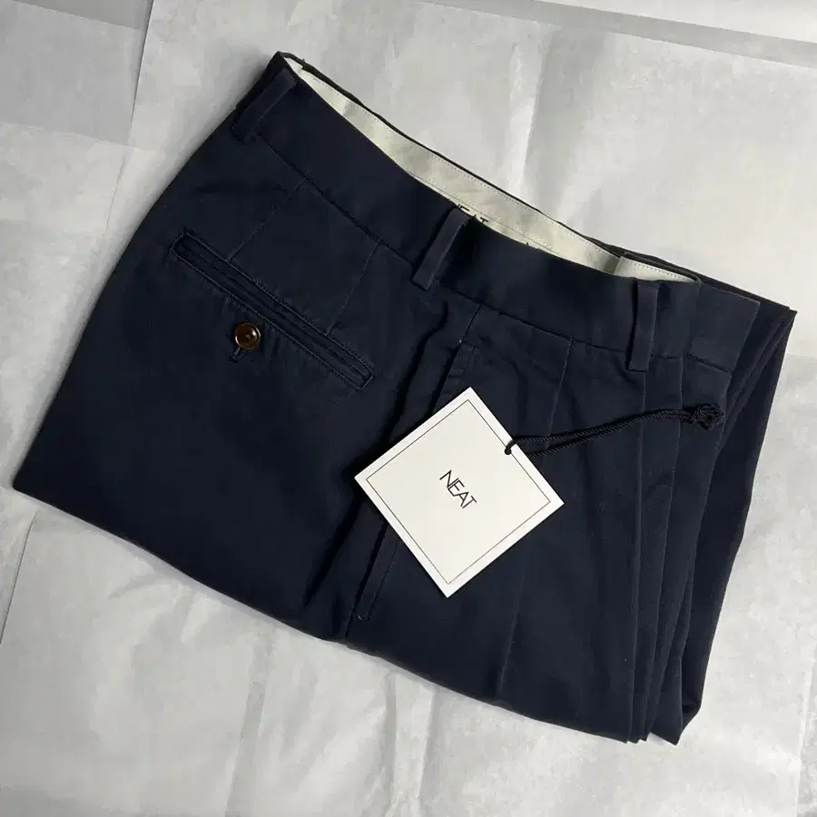 [44] NEAT TOKYO 니트 도쿄 neat 치노 navy