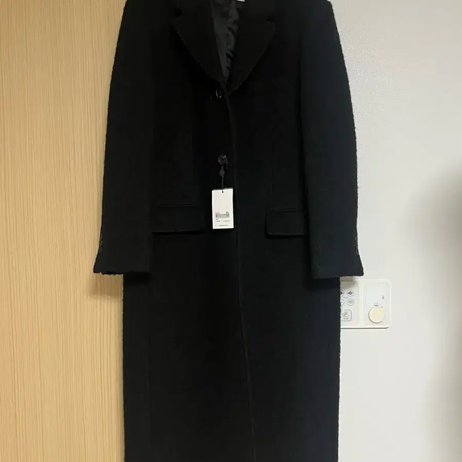 UNISEX 2-WAY 3 BUTTON BOUCLE WOOL COAT