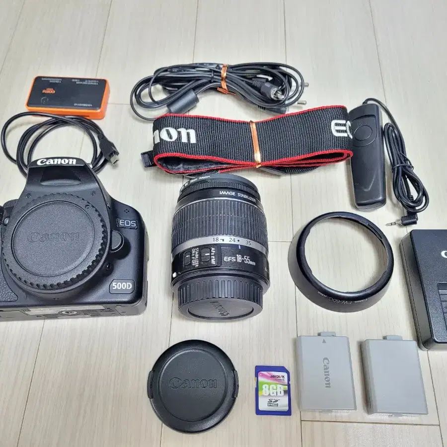 캐논 DSLR 카메라 EOS 500D 와 18-55 렌즈 세트