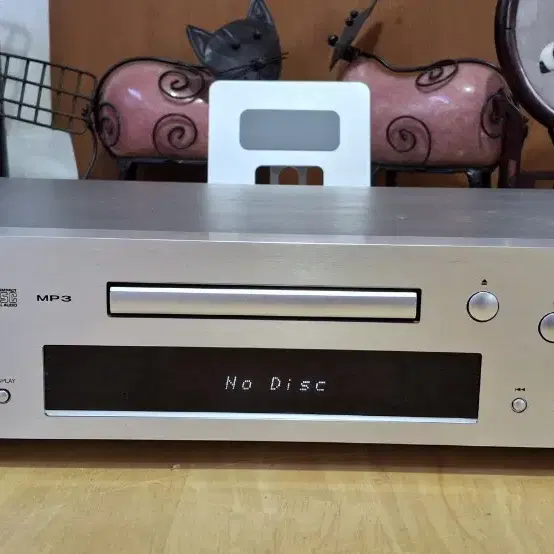 ONKYO C-7030 CD PLAYER