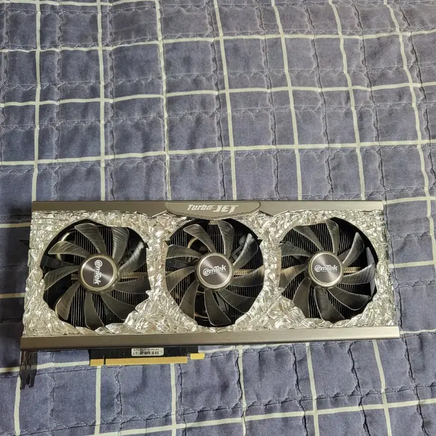 이엠텍 RTX3070 그래픽카드 슈퍼젯 보석바