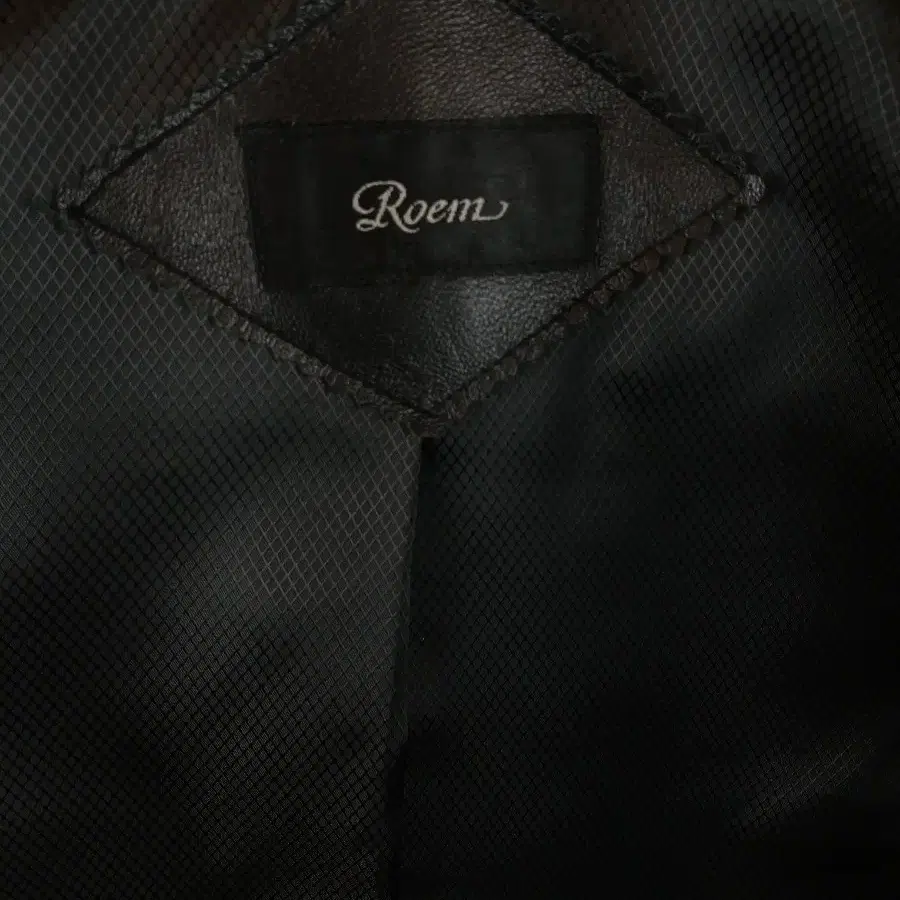 Roem 블랙 양가죽자켓 S 55