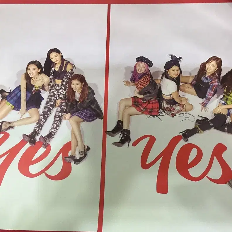 트와이스 yes or yes 앨범 포스터