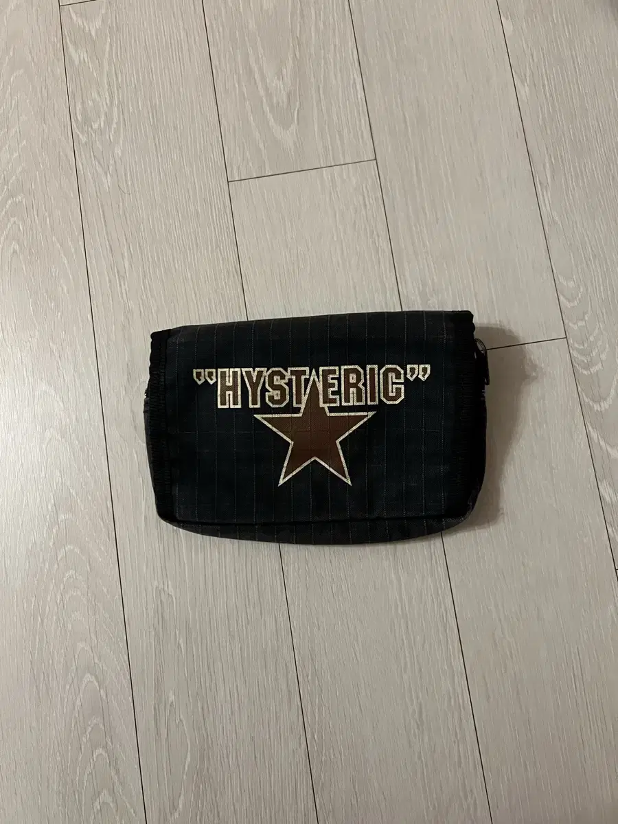 Hysteric Glamour Wallet