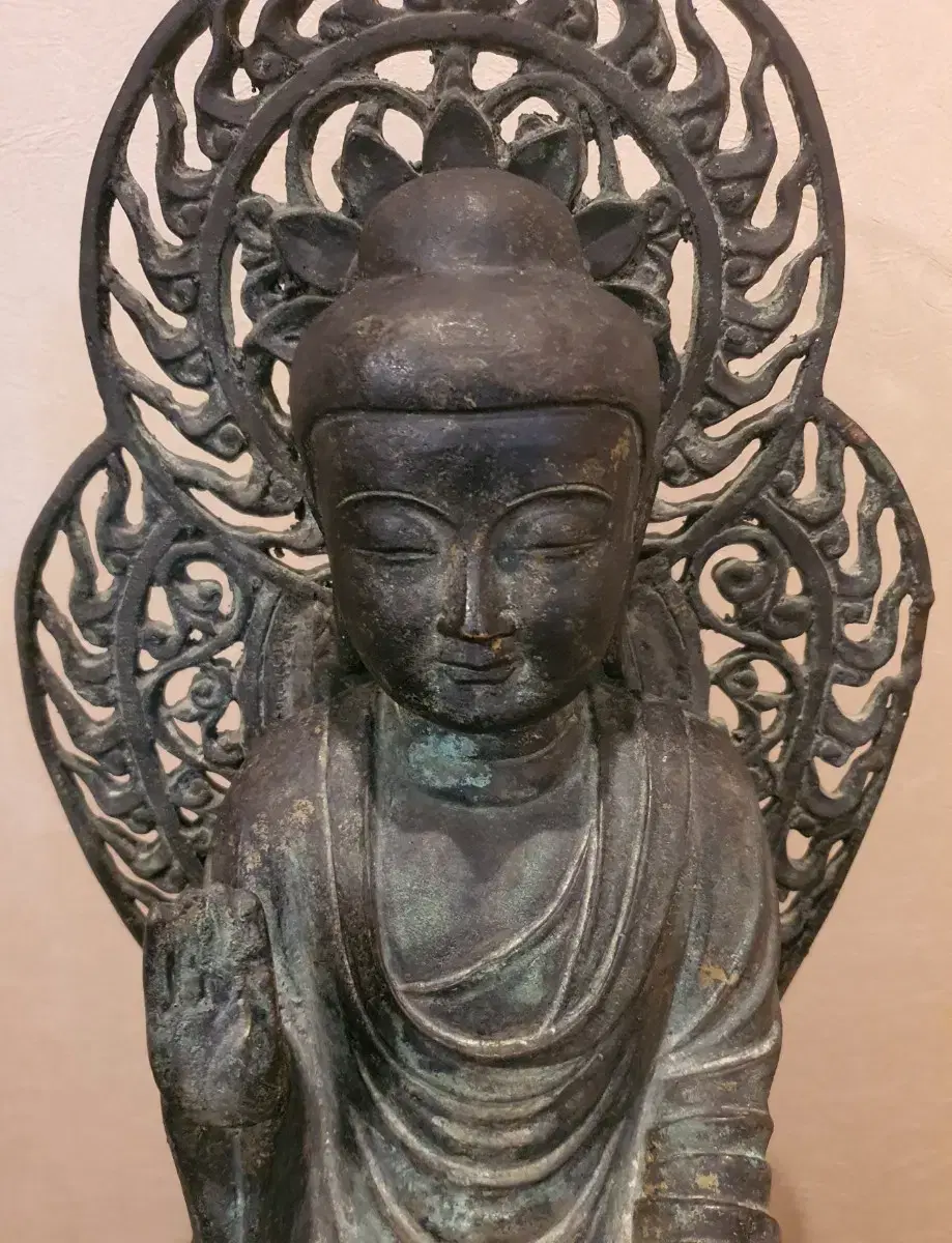 Keum Bronze Nyorai Statue