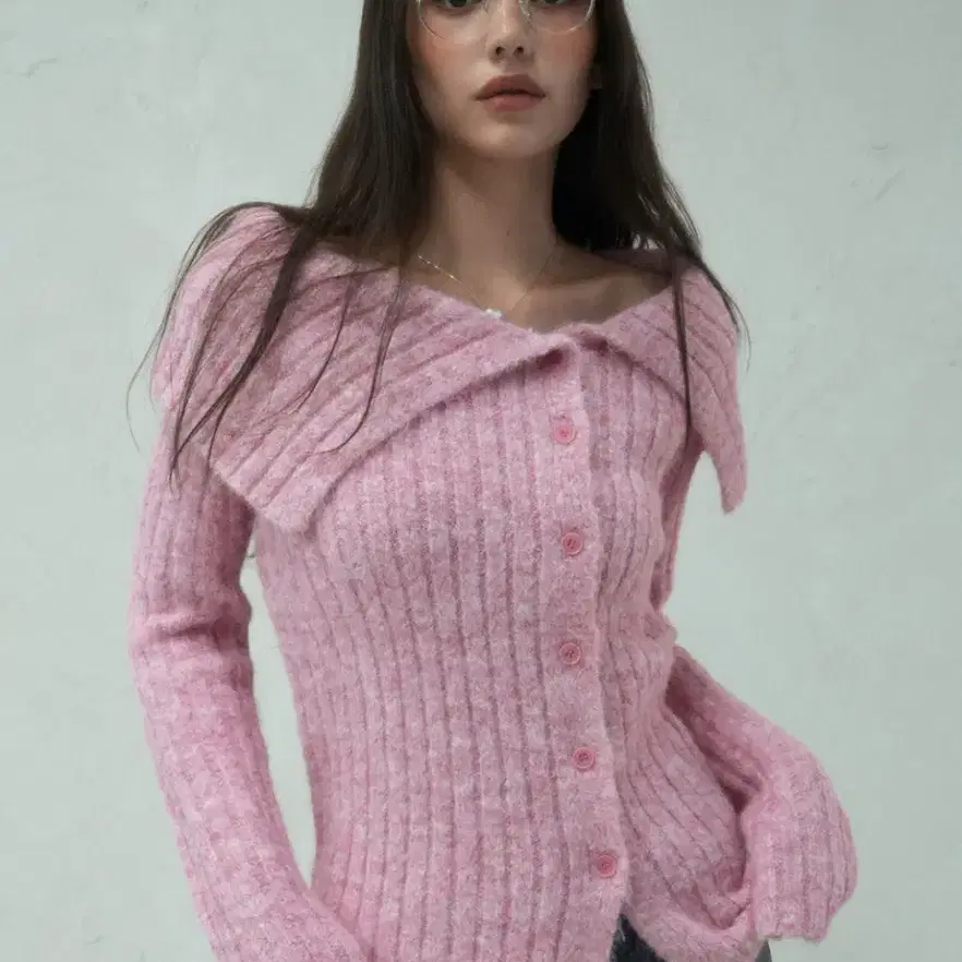 비바셔스 오프숄더 Soleil off shoulder cardigan