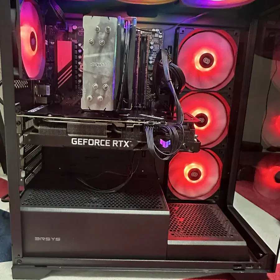 ASUS TUF Gaming 지포스 RTX 3070 Ti 판매합니다.