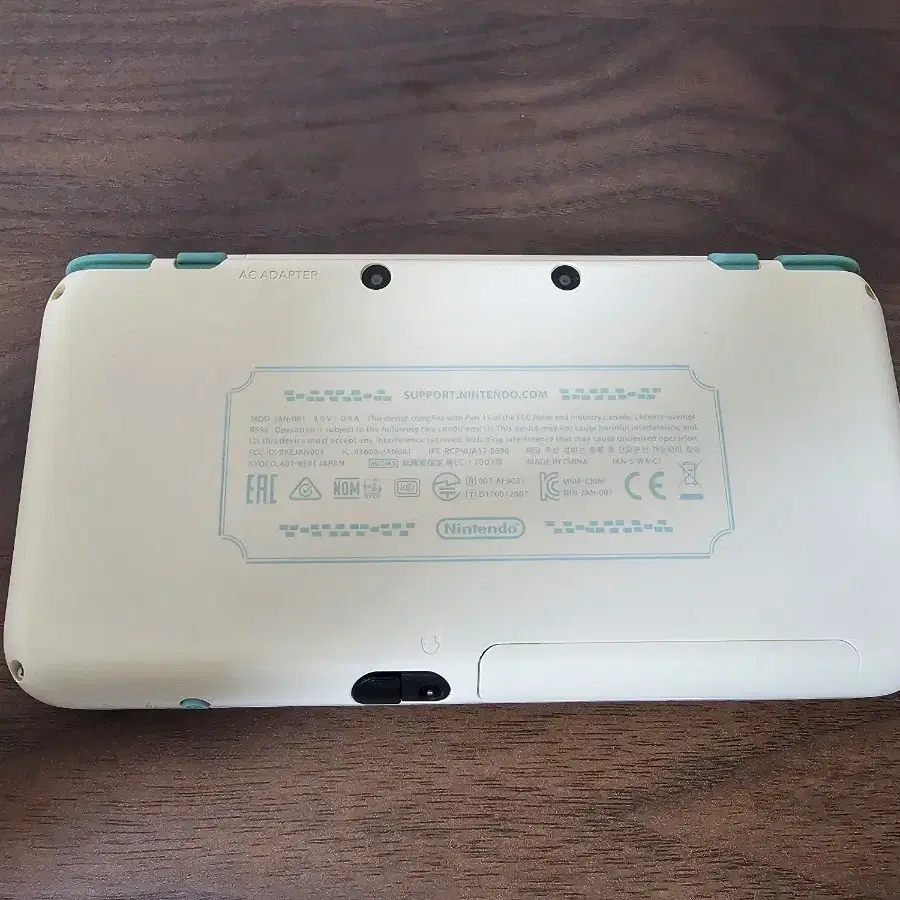 닌텐도 2DS XL 튀동숲 에디션