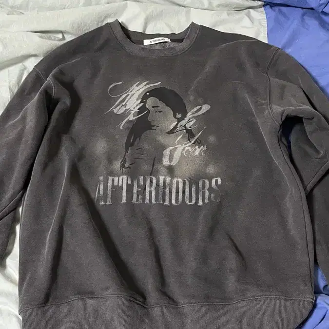 WITH YOUR AFTERHOURS SWEATSHIRT (CHARCOA