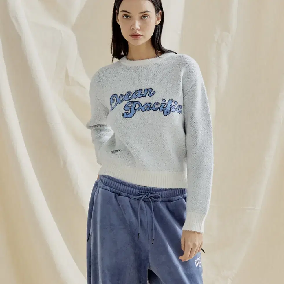 오션퍼시픽 OCEAN CURSIVE LOGO SWEATER 스웨터 팔아요