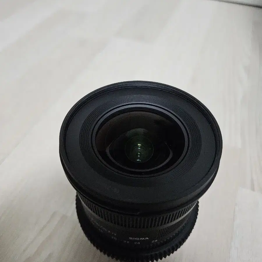 시그마 16-28mm f2.8 DG DN 소니 FE마운트