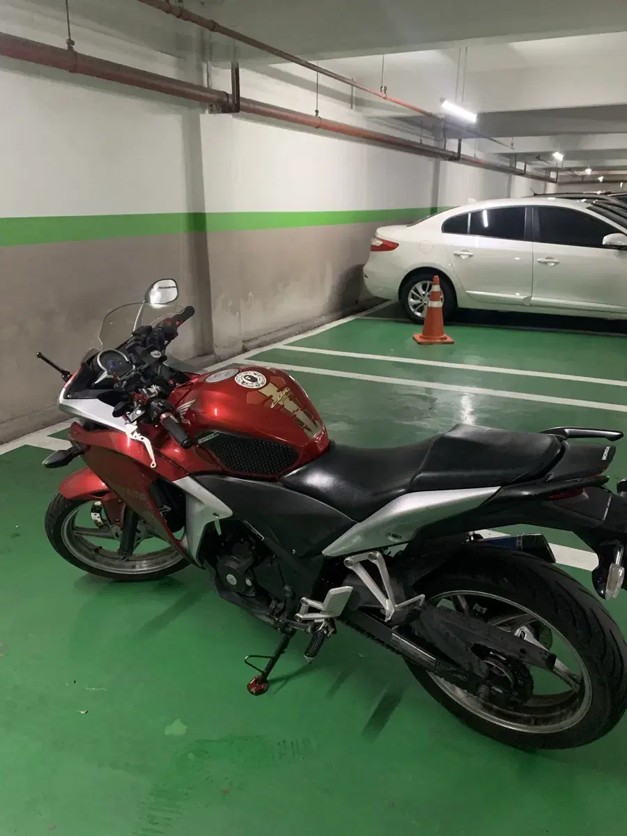 cbr250r 팝니다