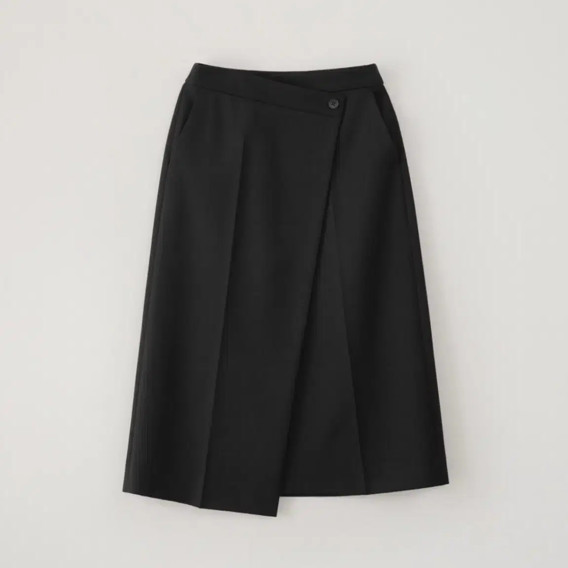 이아 GENT WRAP SKIRT S사이즈 판매합니다 :)