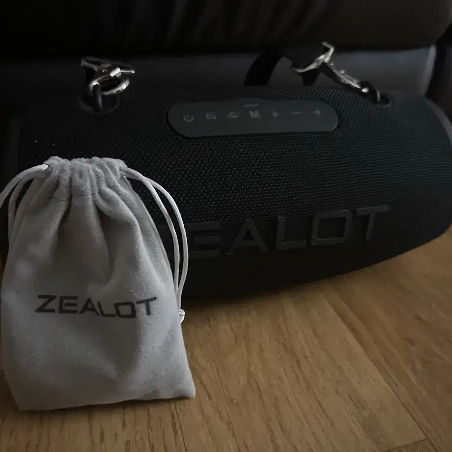 Zealot 블루투스 스피커 팝니다