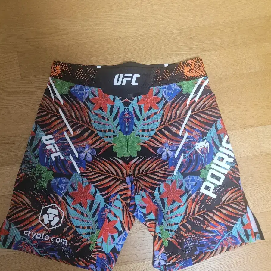 UFC 포이리에 에디션 한정판 쇼츠