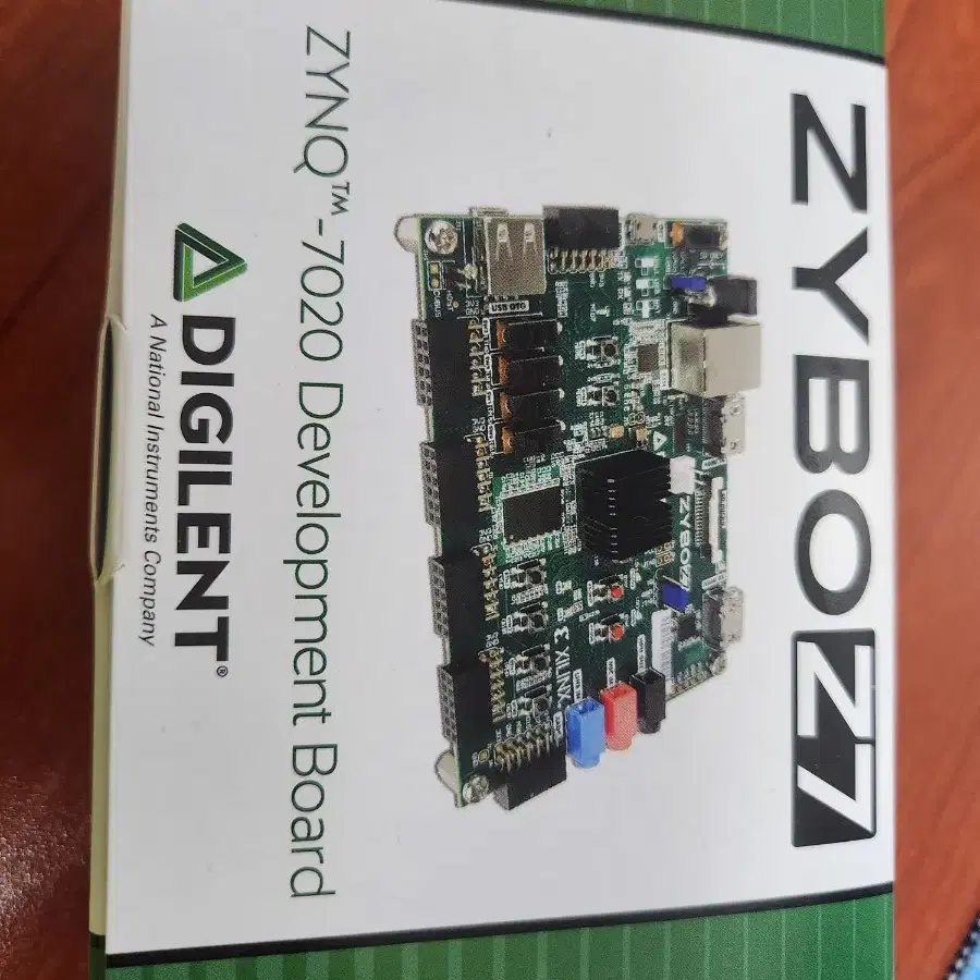 ZYNQ zybo z7 20 보드 팝니다