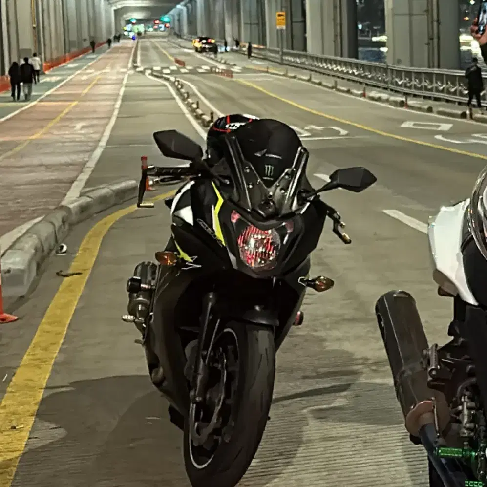 2016 cbr650f 판매 및 대차 합니다