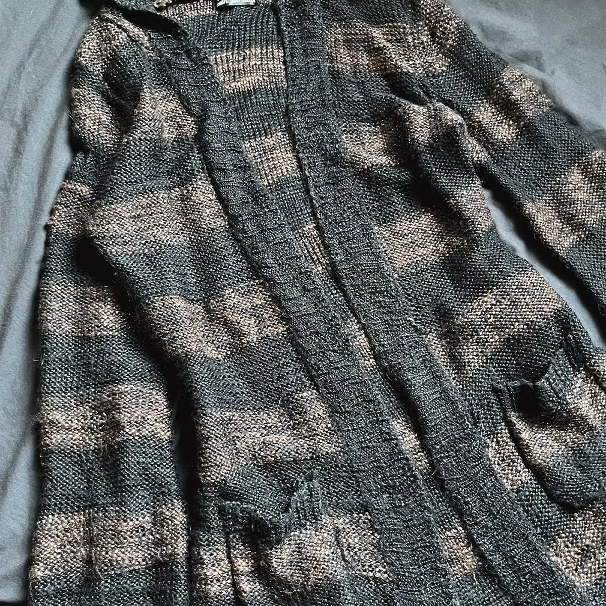 grunge stripe knit hood