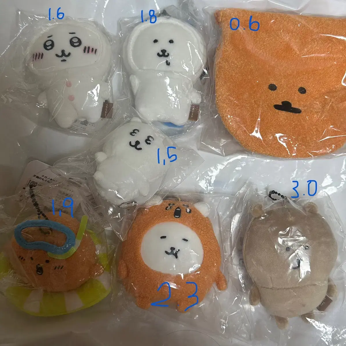 농담곰 고로케 새상품 튜브담곰 고로케 탈을 쓴 담곰