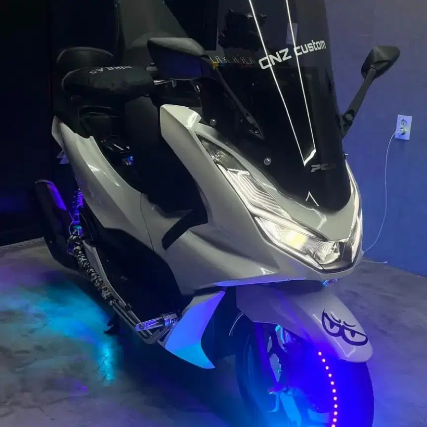 Pcx125 23년식