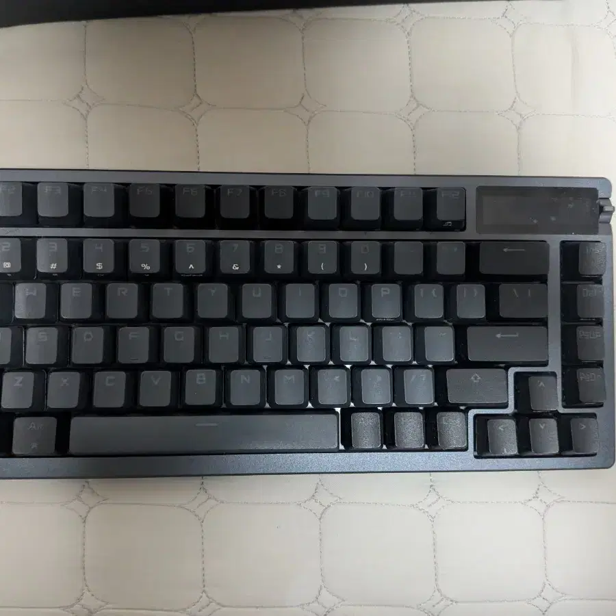 ASUS ROG AZOTH NX PBT (영문 갈축) 판매합니다