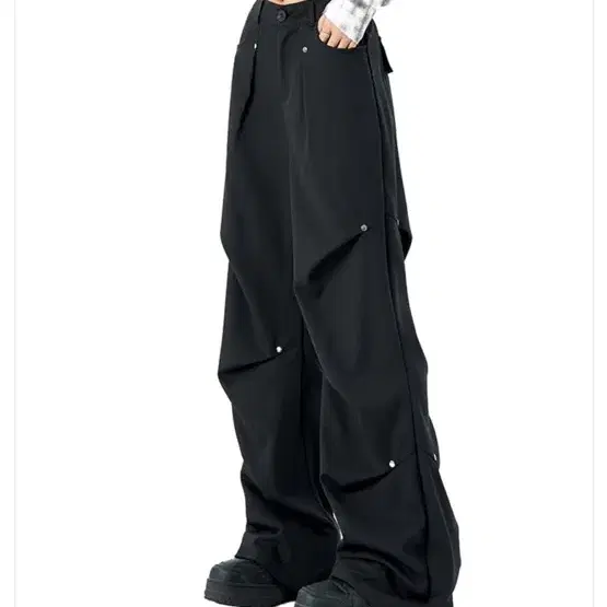 레블 바지 Rivet Pleated Wide Pants 판매