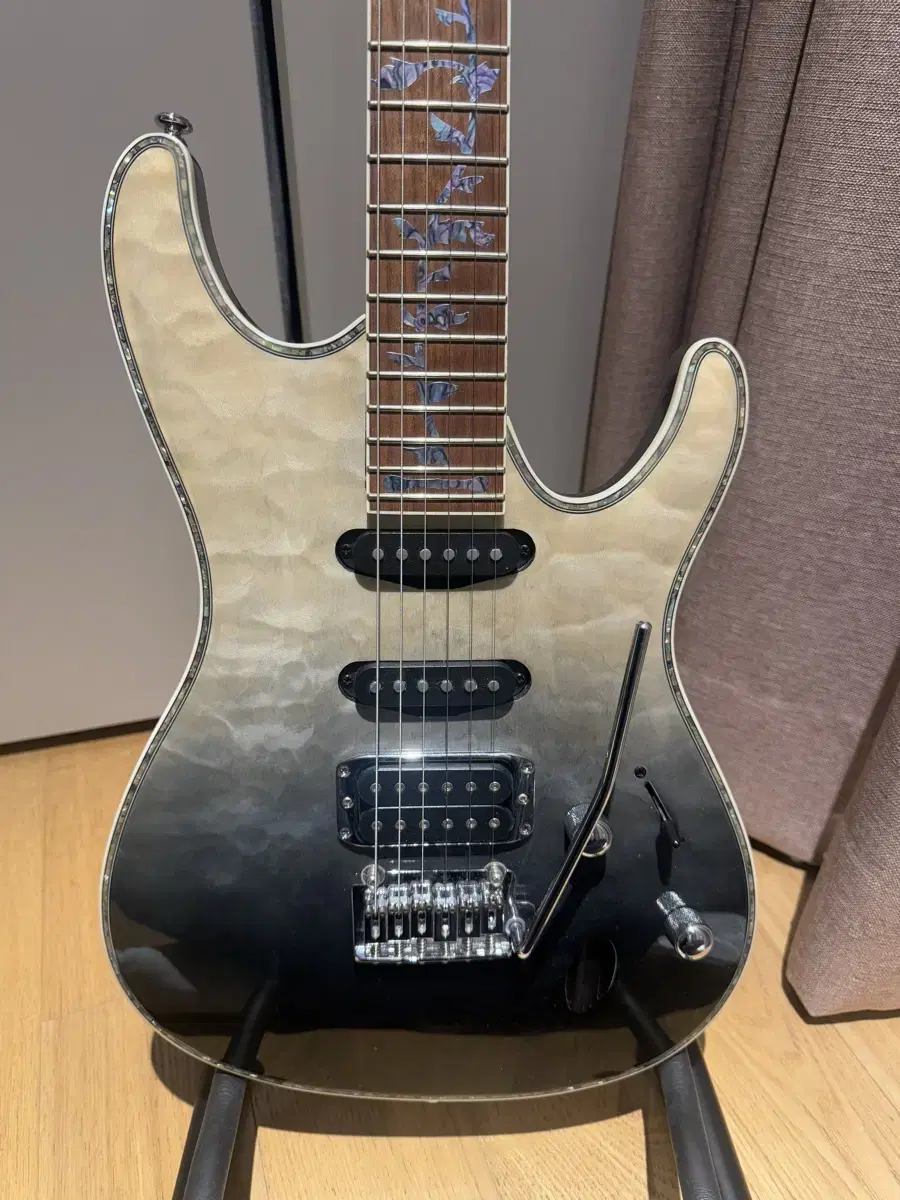 [급처] Ibanez 아이바네즈 SA360NQM 일렉기타 팔아요