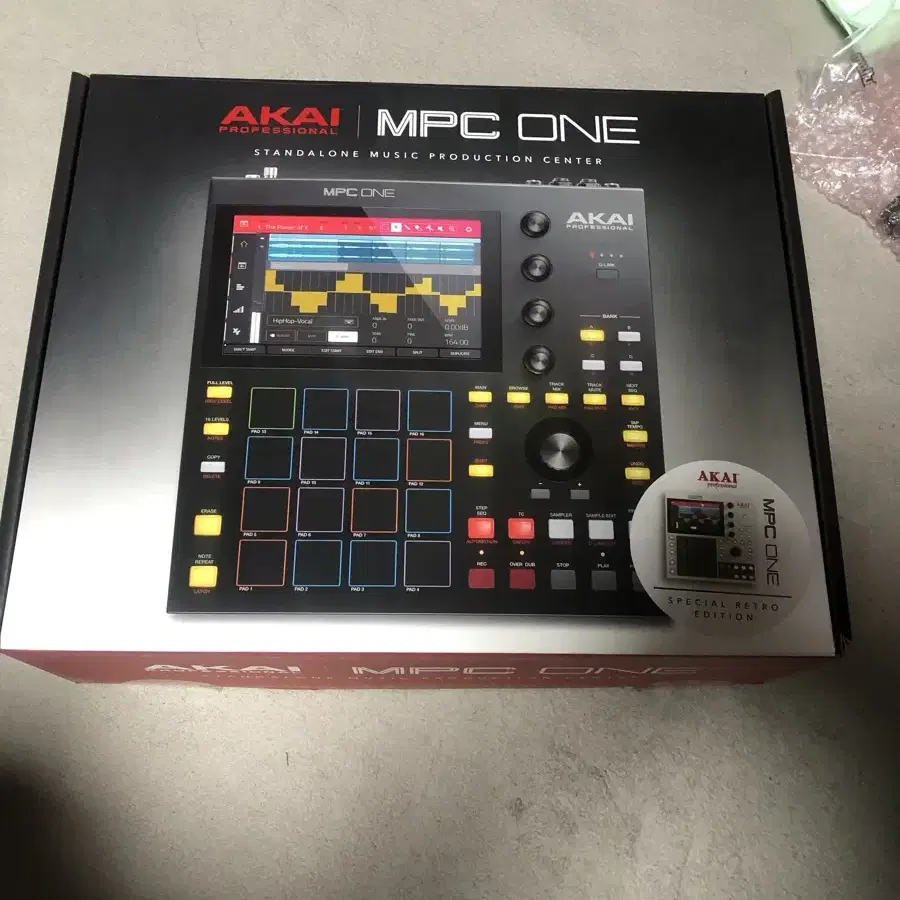 AKAI MPC ONE 레트로 에디션 풀박