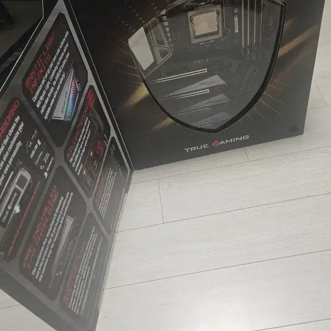 MSI MEG Z390 GODLIKE 팝니다.