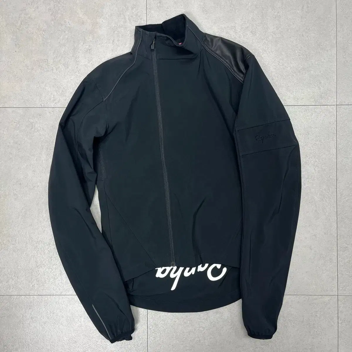 Rapha クラシックソフトシェルジャケット Sサイズ rapha Classic Softshell Jacket Sサイズ Review: Rapha Classic Soft