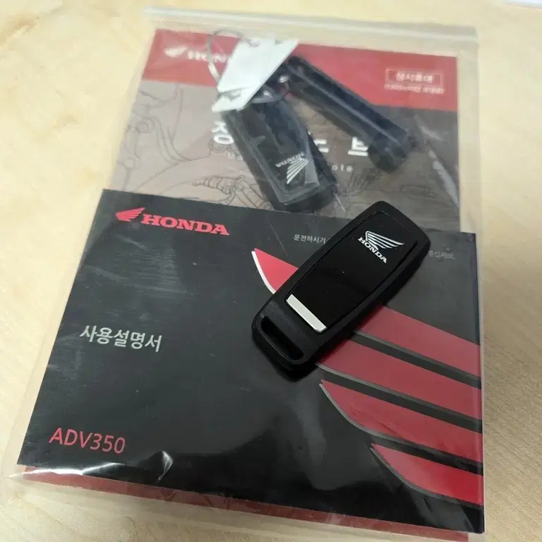 혼다 ADV350 스쿠터 24년식 3천키로 경남 창원