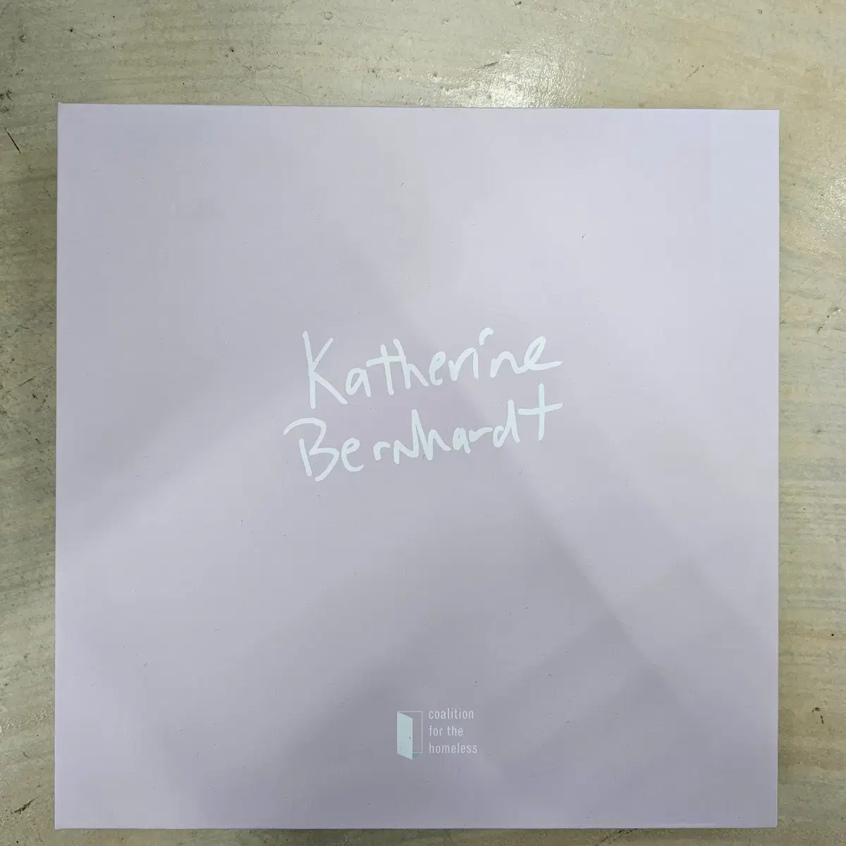 캐서린 번하드 한정판 아트 접시 Katherine Bernhardt