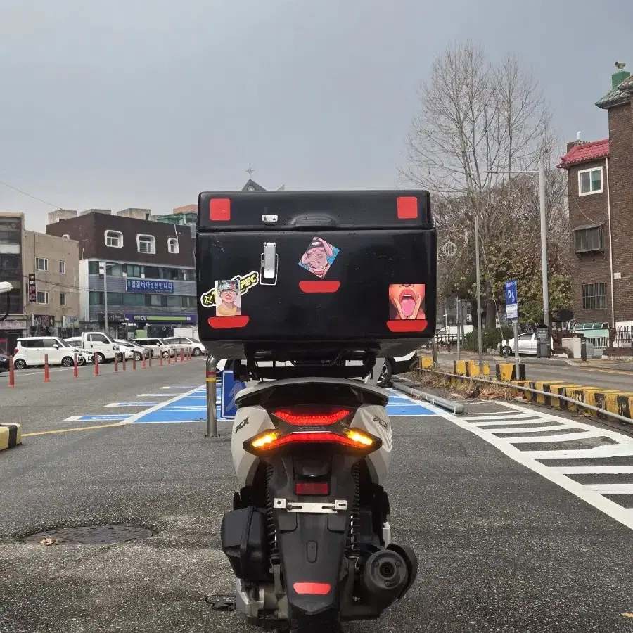 1번 / pcx125 / 20년식 / 4만Km 배달셋팅 팝니다