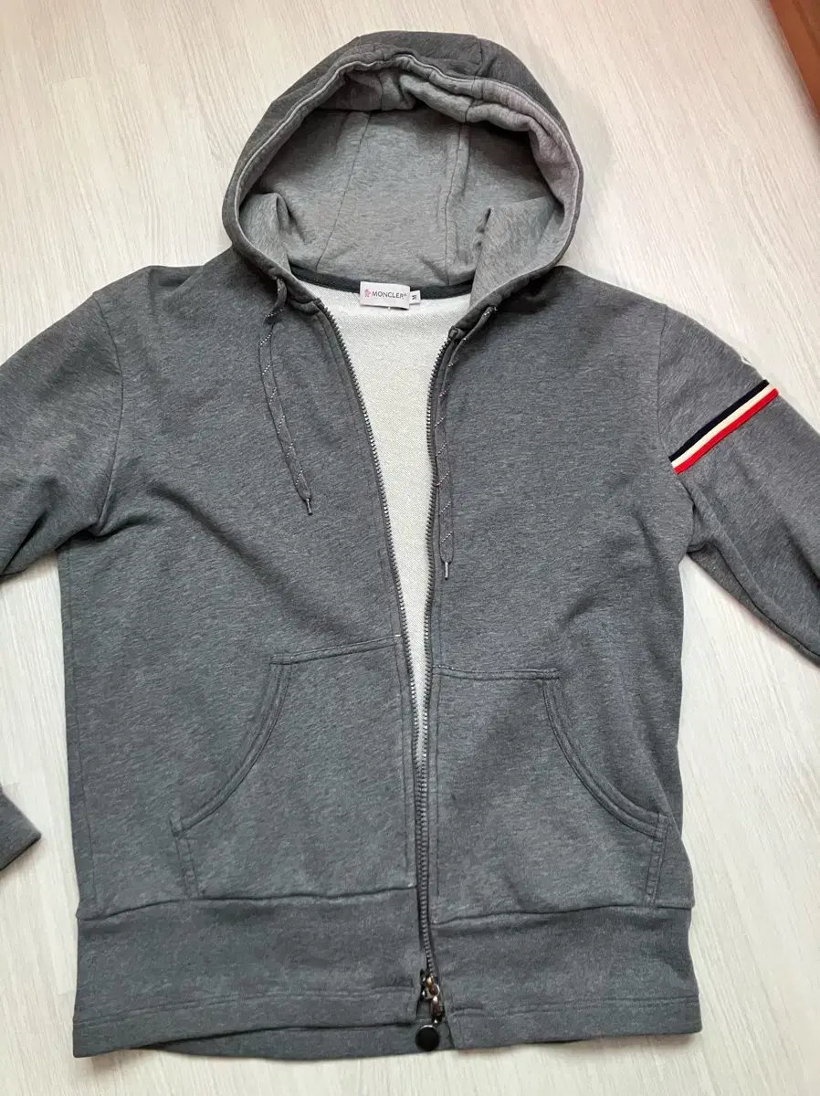 Moncler Hooded Zip-up Genuine (Quick sale)