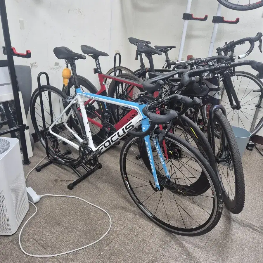 포커스 이자르코맥스 ag2r 대차