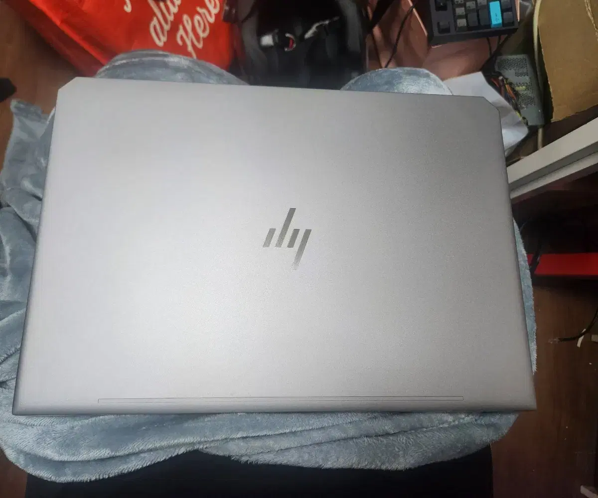 HP Zbook Studio G5 팝니다. 64g RAM