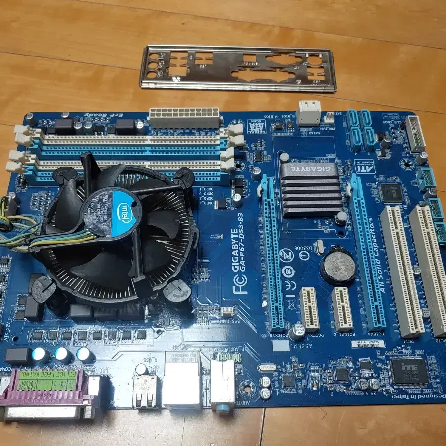 cpu i7 2600+메인보드 하자